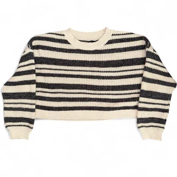 Super soft cream and black billabong cropped striped sweater - Picture 2 of 5
